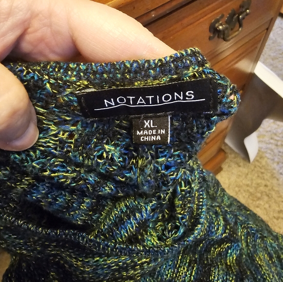 SWEATER XL WOMAN'S - Picture 4 of 5